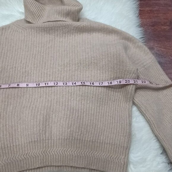 Joie Cashmere Ribbed L Turtleneck Sweater Cropped Beige Soft Pink - Picture 4 of 11